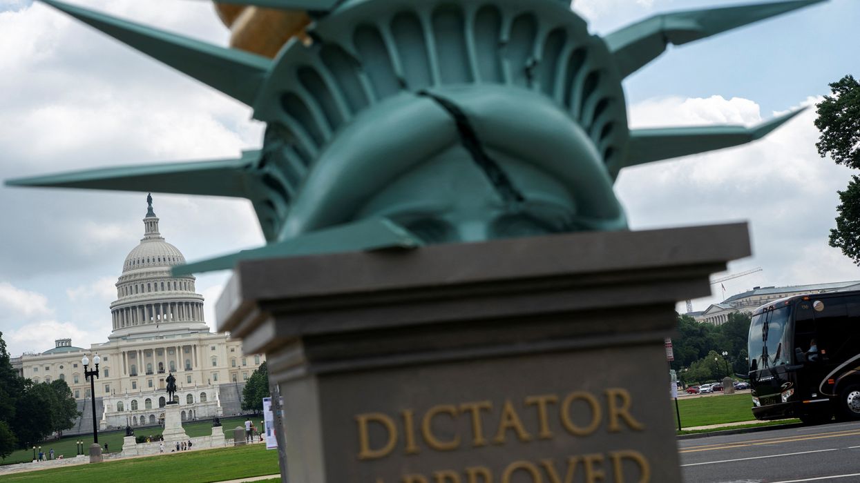Veteran political insider: We have all the signs of a 'failed nation-state'