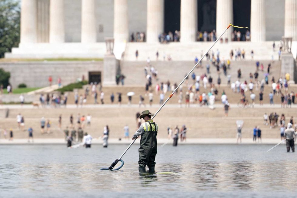 Trump says memorial won’t be fixed by July 4 as contractor warns repairs will take 'weeks'