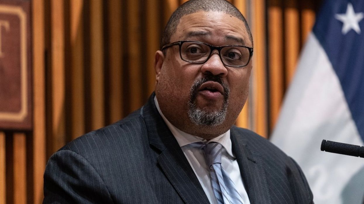 Prosecutors in Trump NY criminal case signal they won’t oppose delay