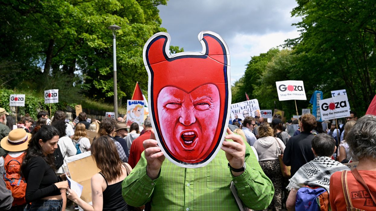 'He sucks': Trump’s hateful behavior explained