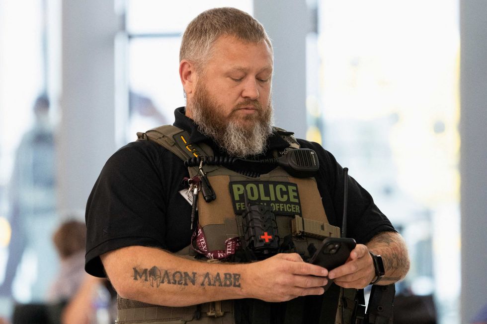 TSA agents wallop federal agents needing 'riot gear' to 'move a bag'