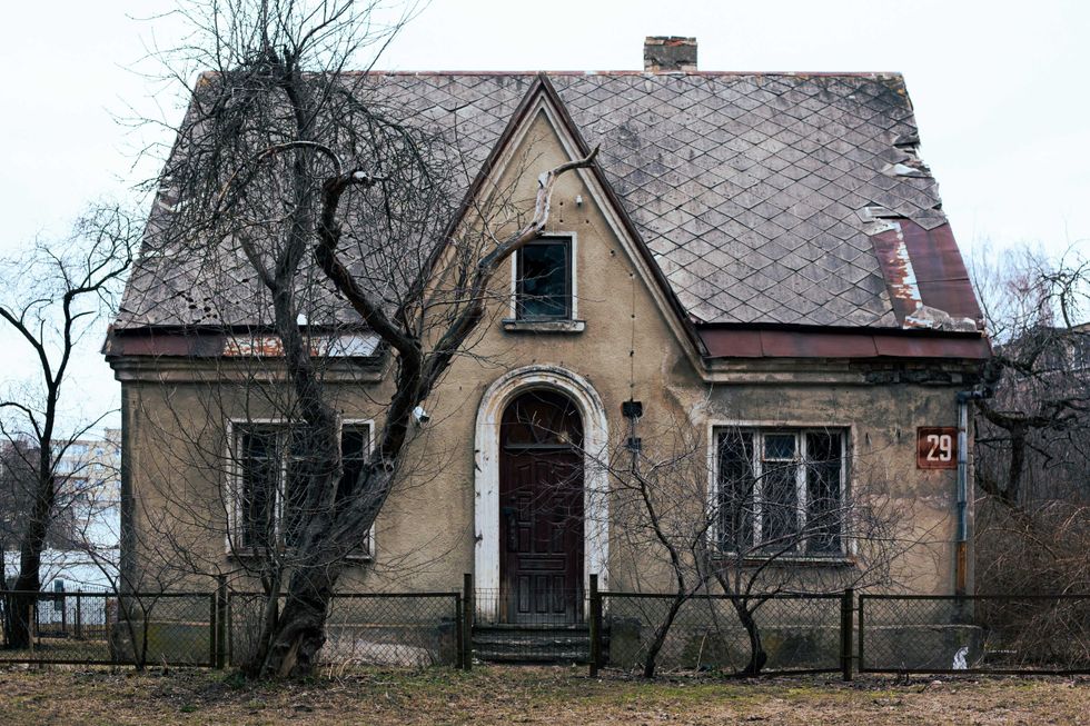 The brutal truth about who swallowed the American middle class