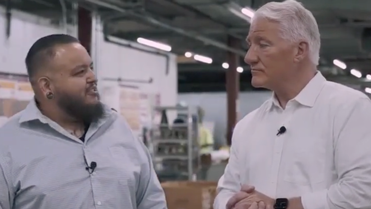 'Unpredictable economy': Swing state businesses see red flags for GOP's 'political fate'