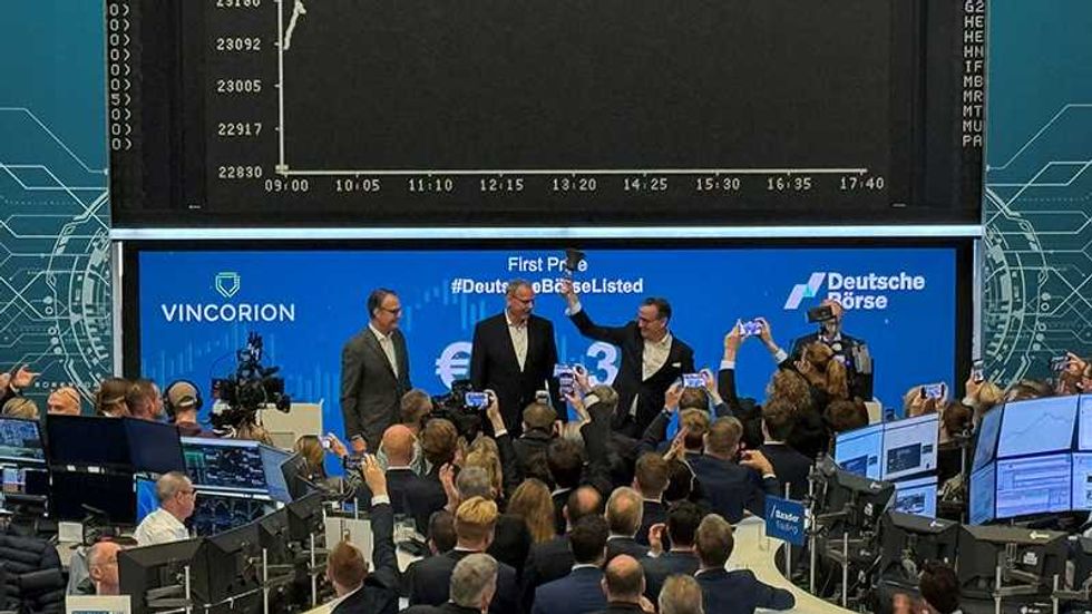 Wall Street sends message to Trump: Time is running out