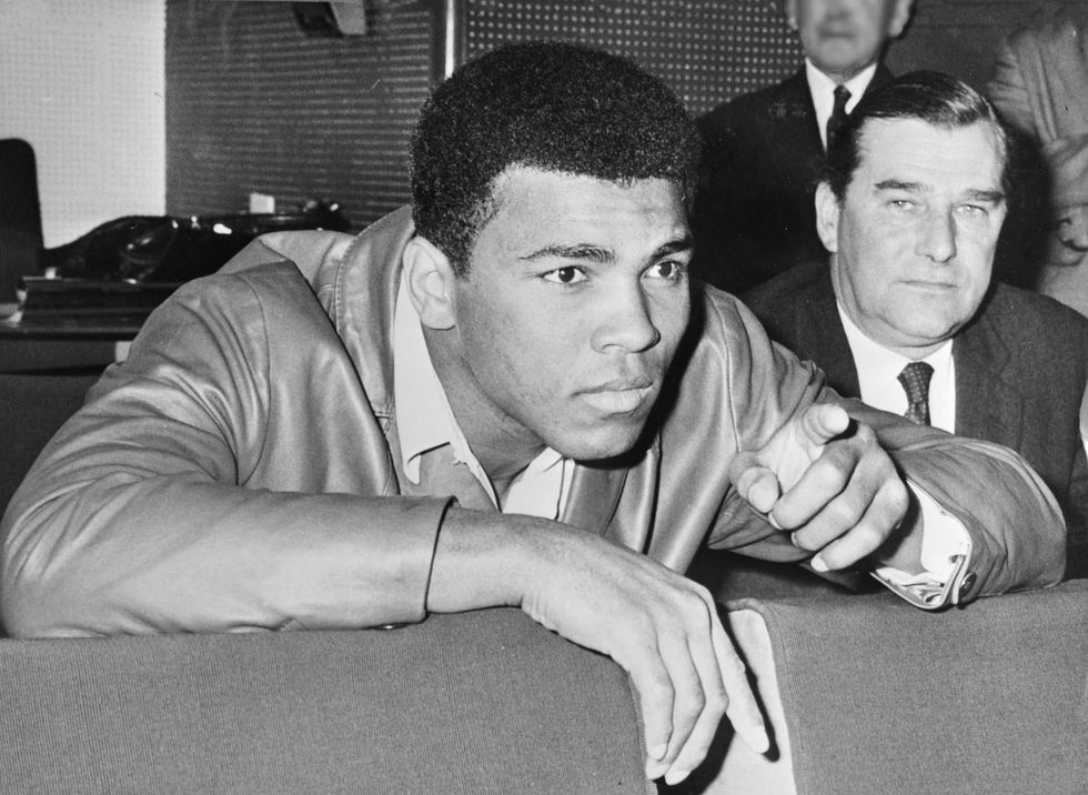 Trump and right-wing organizations smear beloved boxing icon with lies: report