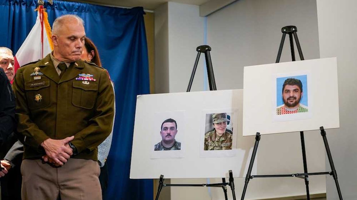 Trump 'wiped away' programs that may have stopped alleged DC shooter: expert