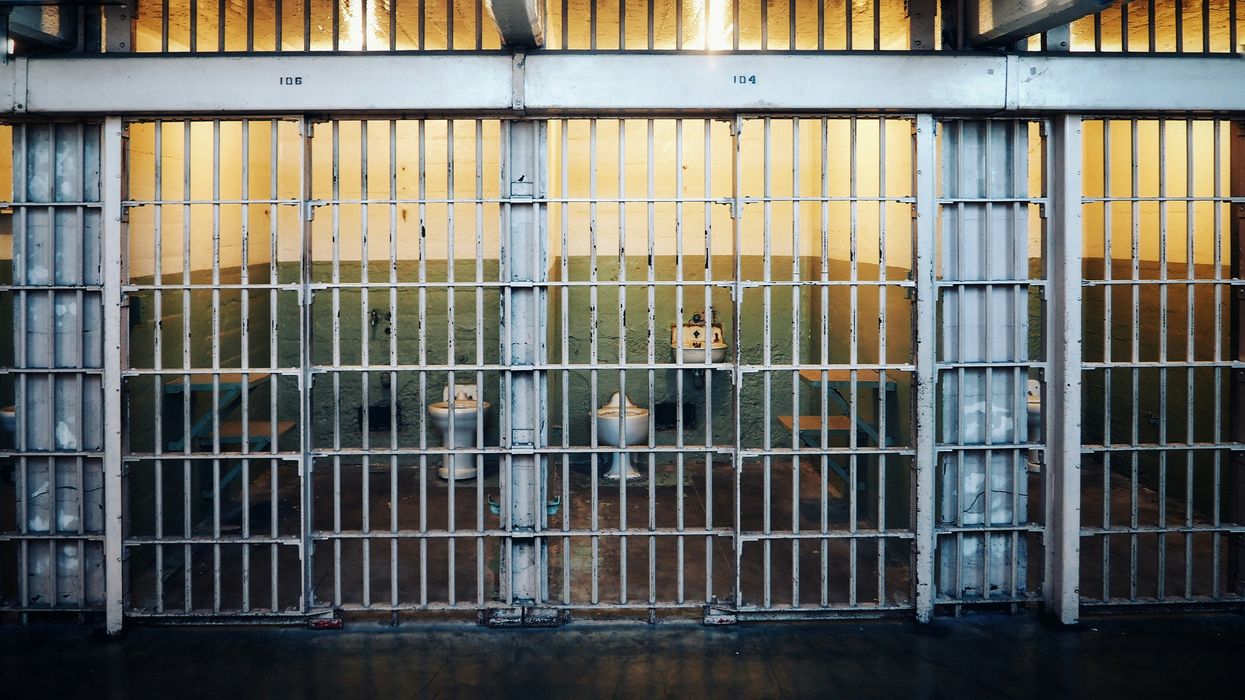 Secret jars in a prison fridge hold AZ’s lethal injection drugs — and they may be expired