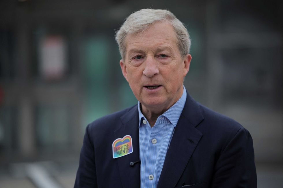 Billionaire title becomes an anchor in California governor's race