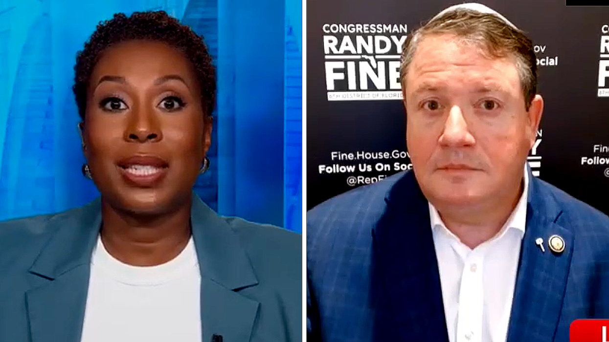 CNN host corners GOP lawmaker for blaming Dems to defend 'high-profile voices on the right'