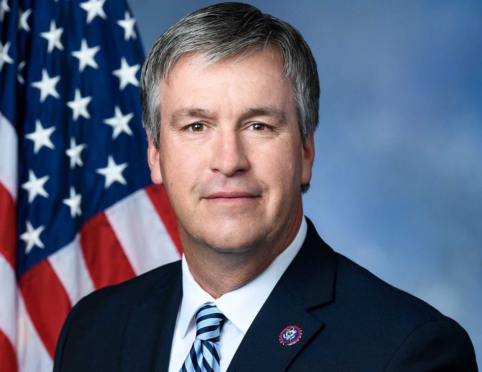 No accident: ex-staff accuse Trump candidate of 'intentionally' stealing valor