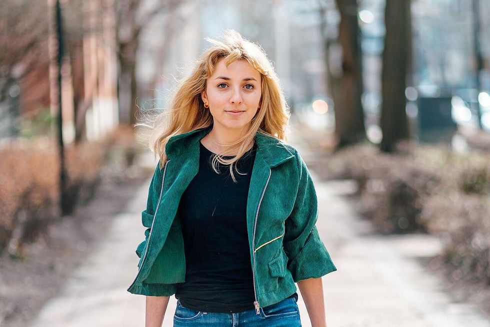 Dark money group offers influencers cash to trash Illinois Democrat: report