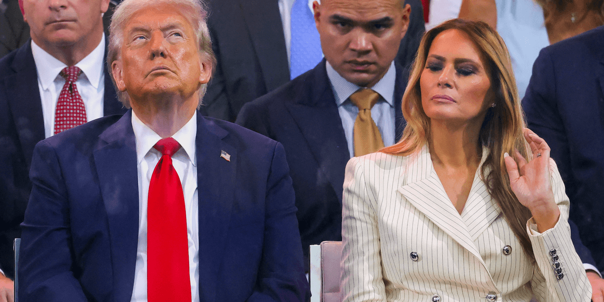 Former Trump aide laughs as 'Epstein Bookmobile' heads for TX convention