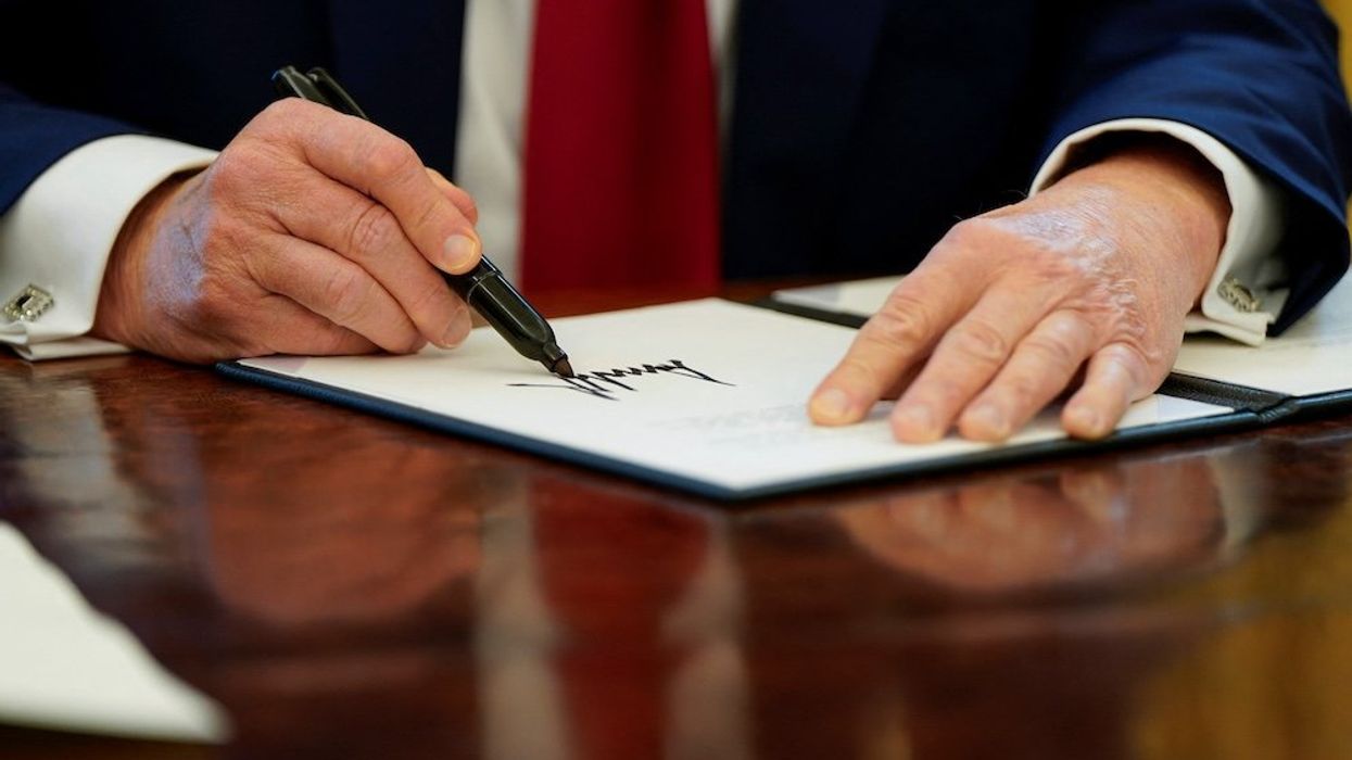 'Red herring': Legal experts scoff at 'absurd' Trump claim about Biden pardons