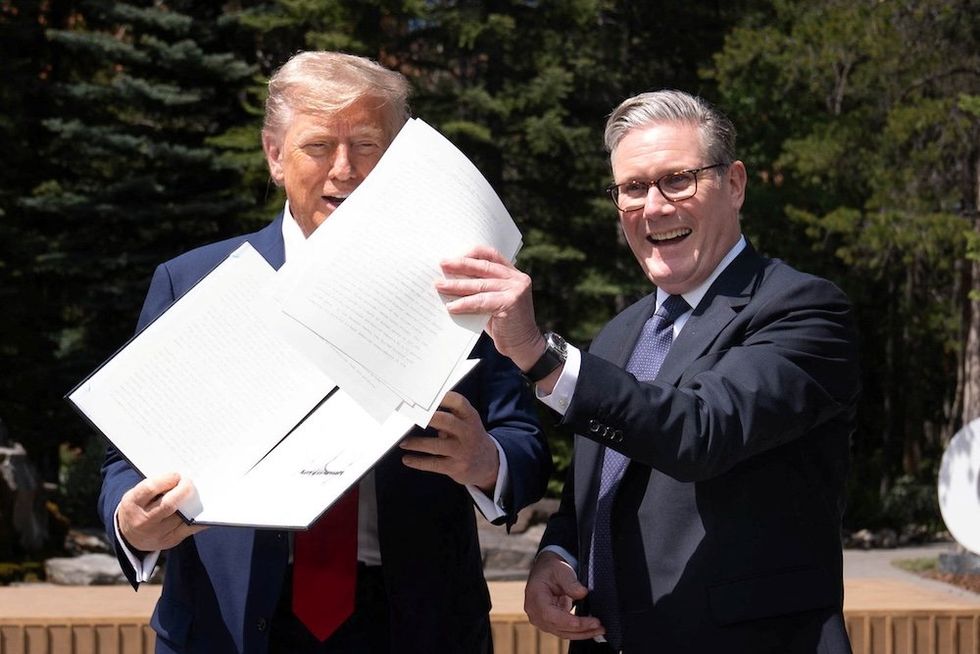 Historian warns countries that help Trump 'will come to regret It'