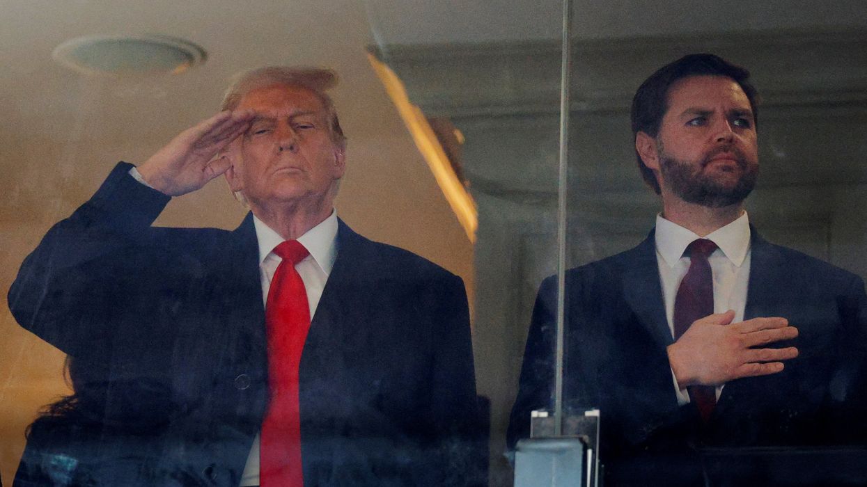 Trump is 'already a lame duck' as first cracks appear in GOP leadership: WaPo reporter