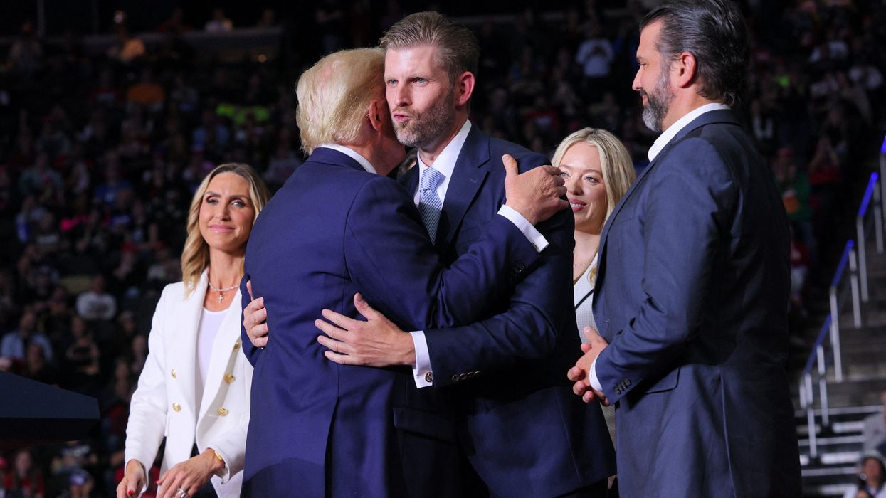 'The idiot you elected': Trump leaves onlookers aghast with geography question