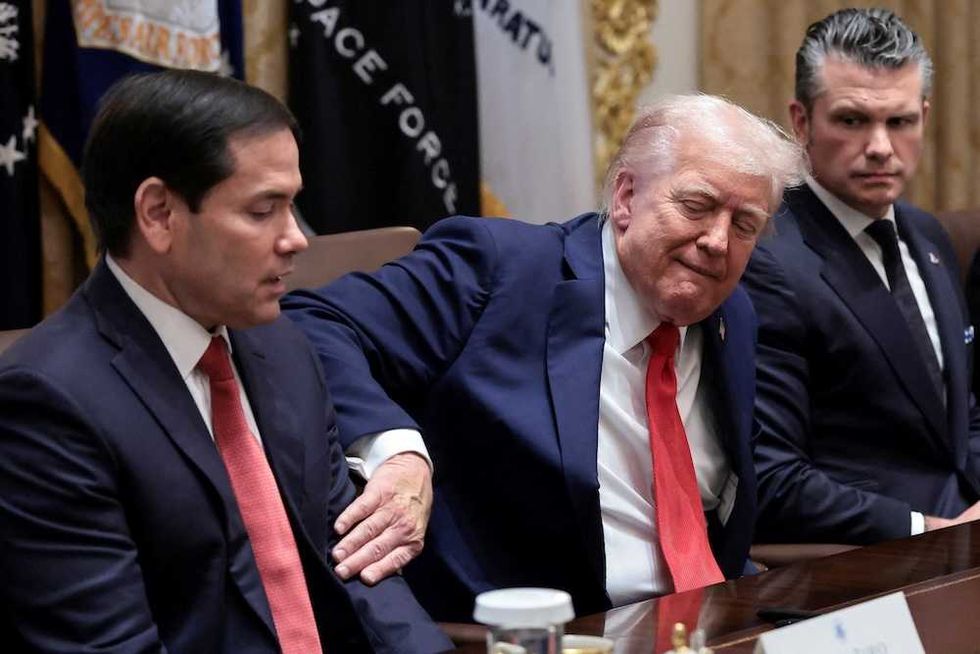 Trump is playing his would-be successors like fiddles: NYT analysis