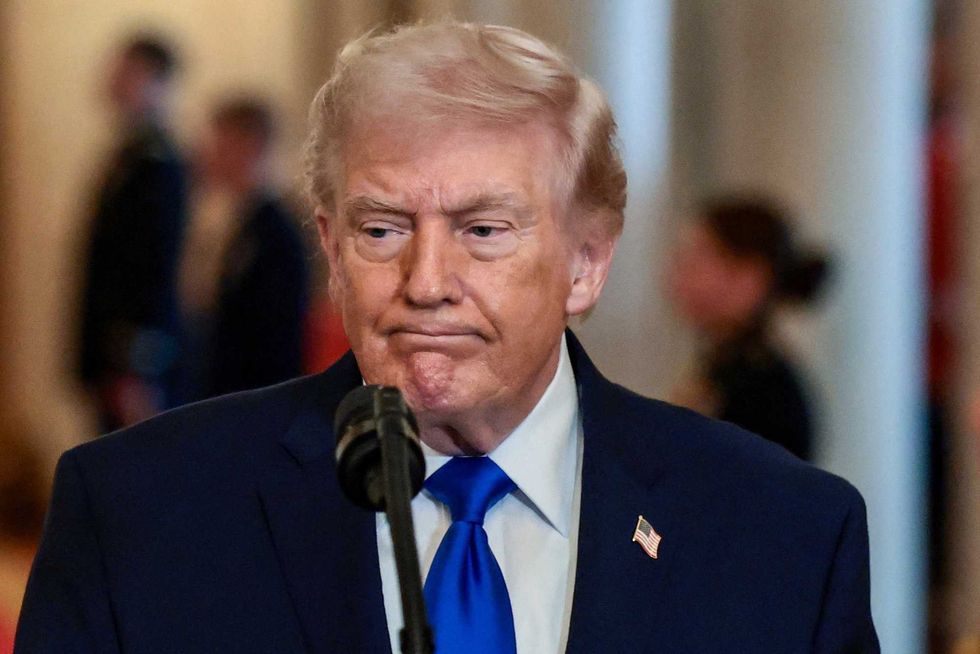 Trump ended up alone: An insider breaks down the president's complete isolation