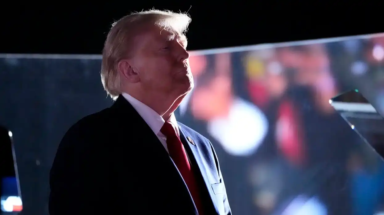 Trump's just not that cool anymore as exodus grows
