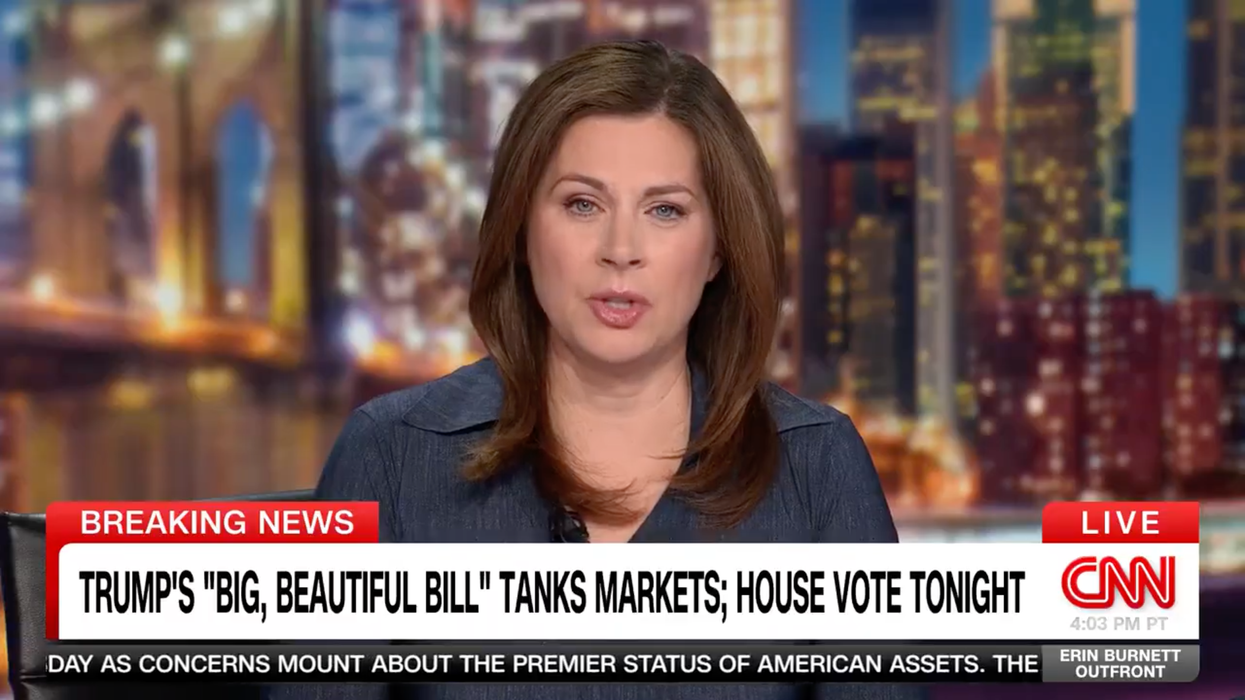 'Like we're in kindergarten': CNN host brutally fact-checks Trump's 'fiscal hawk' claim