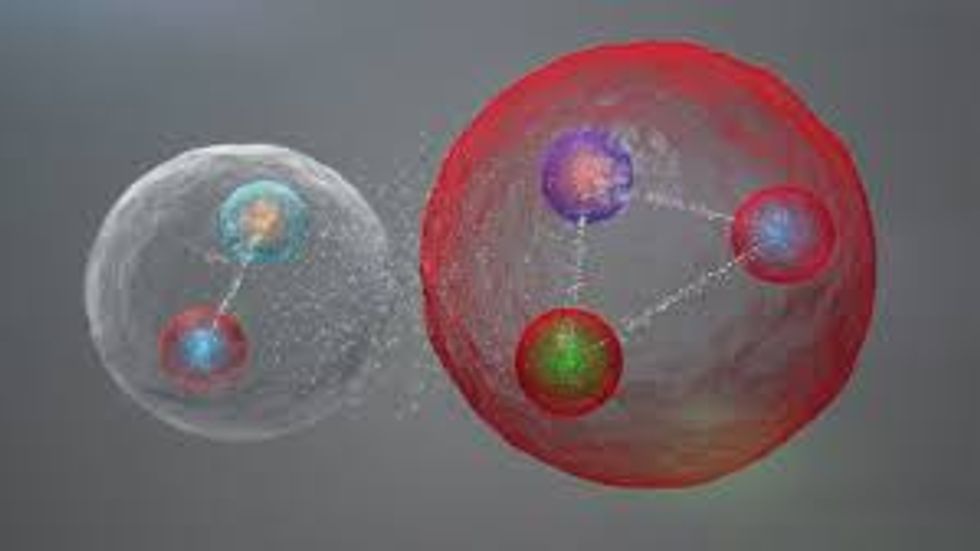 Exotic Particles Containing Five Quarks Discovered At The Large Hadron Exotic Particles Containing Five Quarks Discovered At The Large Hadron