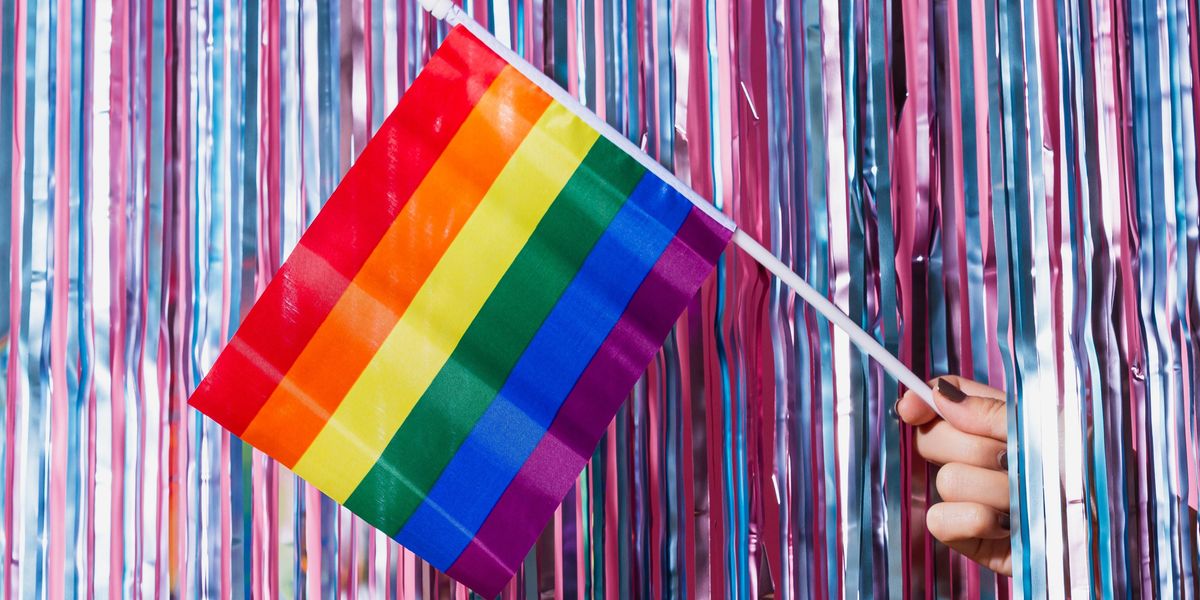 School board president compares LGBTQ flags to support for white supremacy - Vimarsana News
