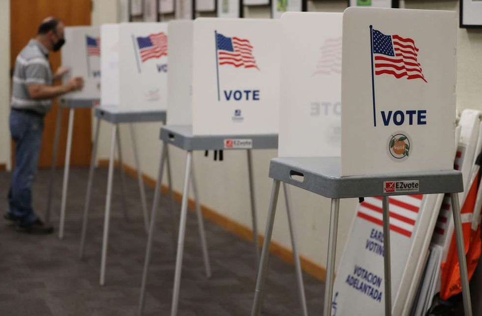 36,000 immigrants in Florida won't get their citizenship in time to vote, data show