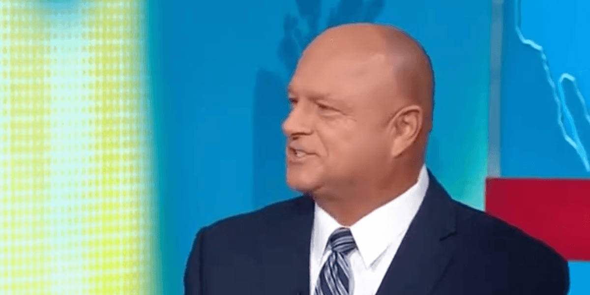 Panel slaughters GOP pundit on live air for downplaying Trump’s press ban