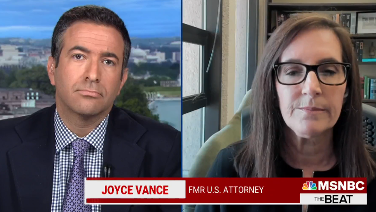 Legal expert explains how the walls are closing in on a flustered Trump