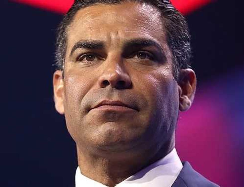 Former GOP mayor unleashes the snooze in sleepy Fox News debut