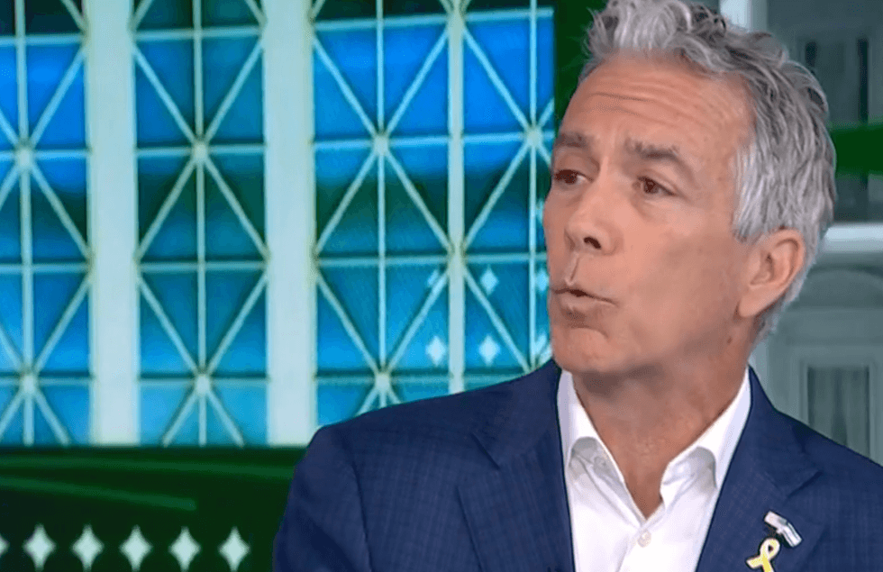 MAGA confusion 'off the charts' as Trump does anything but release Epstein files: ex-GOP rep