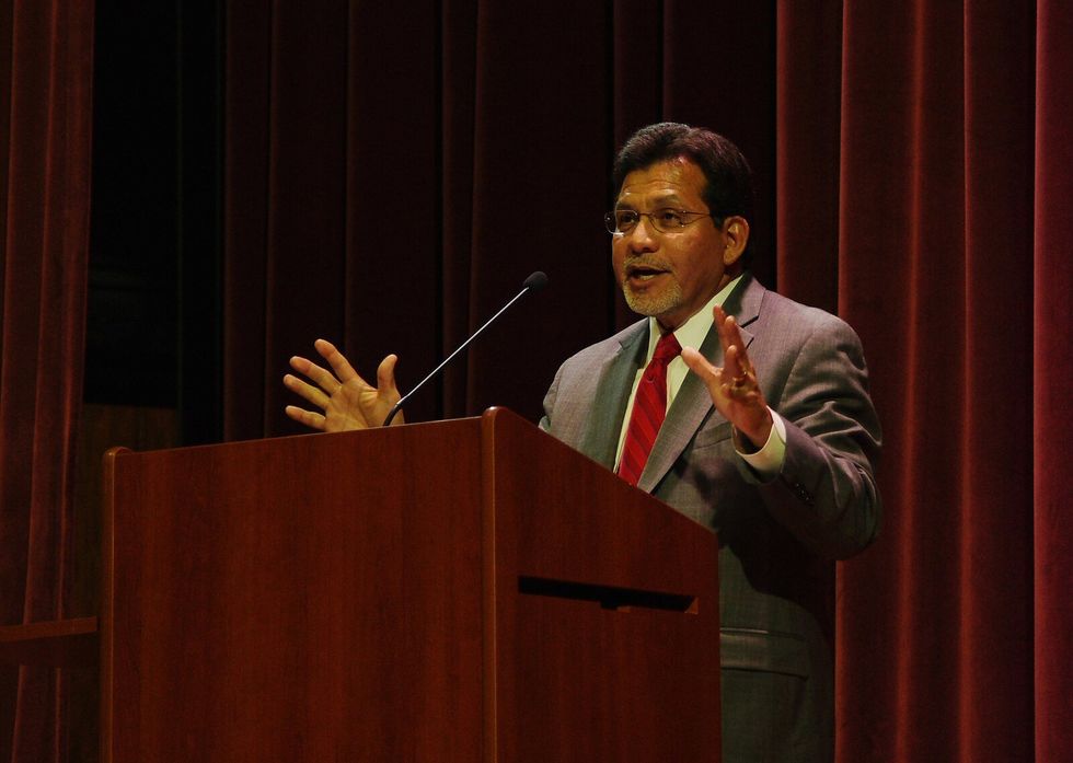 Ex-Bush attorney general rages as Trump 'dismantles' the DOJ 'stone by stone'