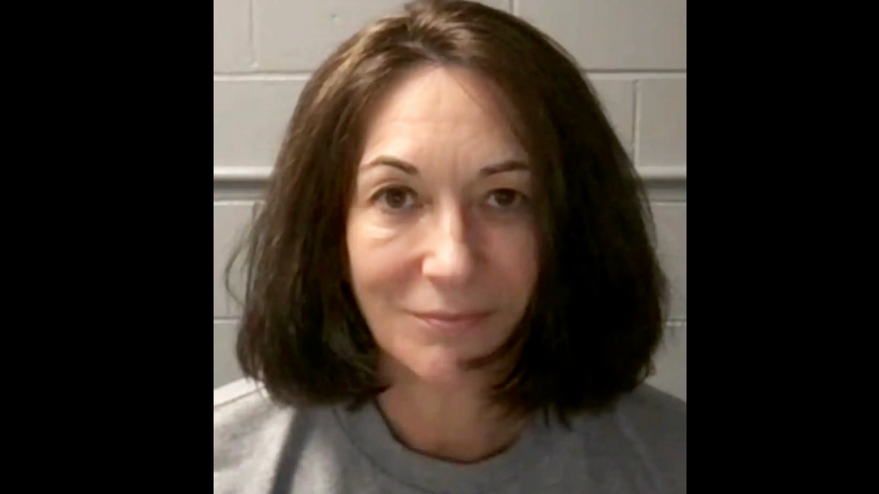 Leak: Epstein accomplice preparing to ask Trump to commute her sentence