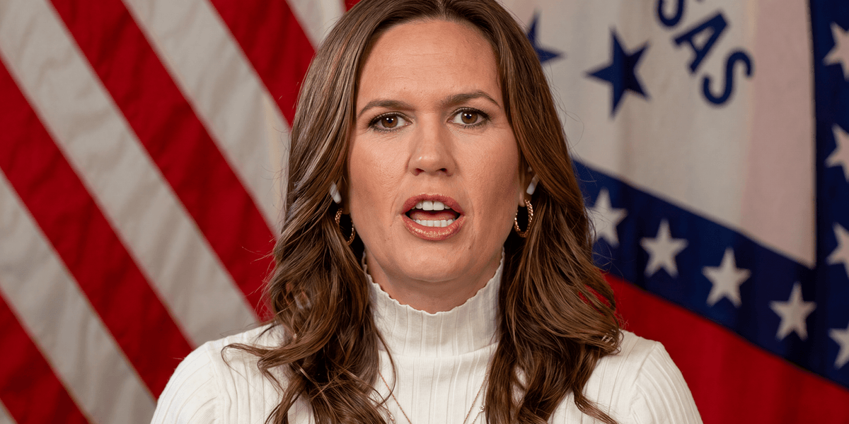 Screen Sander Sarah Sanders blasts 'manufactured' GOP outrage in furious Fox News ...