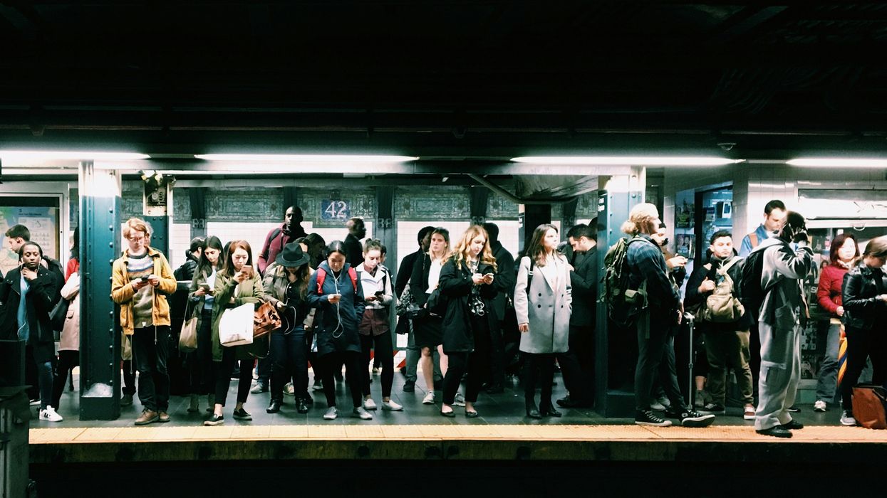 Bused from Texas to Manhattan, an immigrant struggles to find shelter