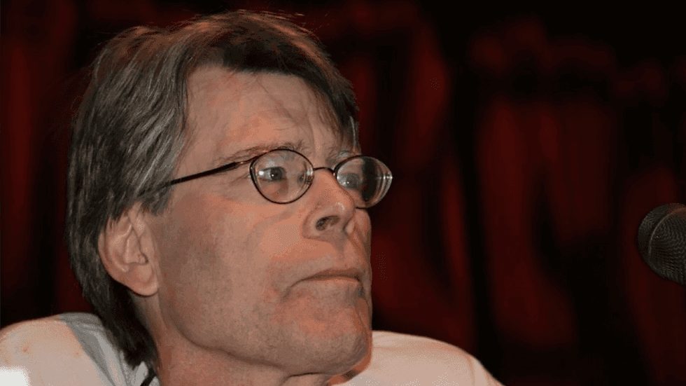 MAGA melts down as Stephen King nails Trump’s blatant corruption