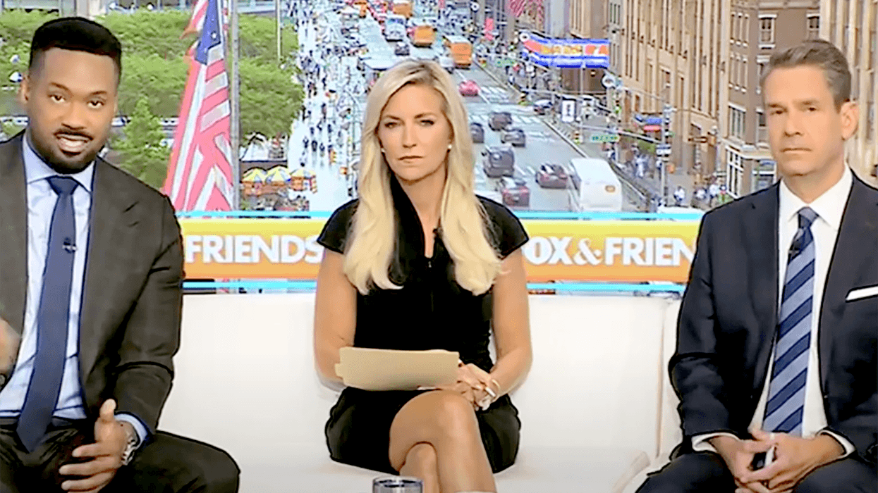 Trump raises eyebrows with 'bizarre' rant about Fox host’s 'attraction' to Sean Hannity