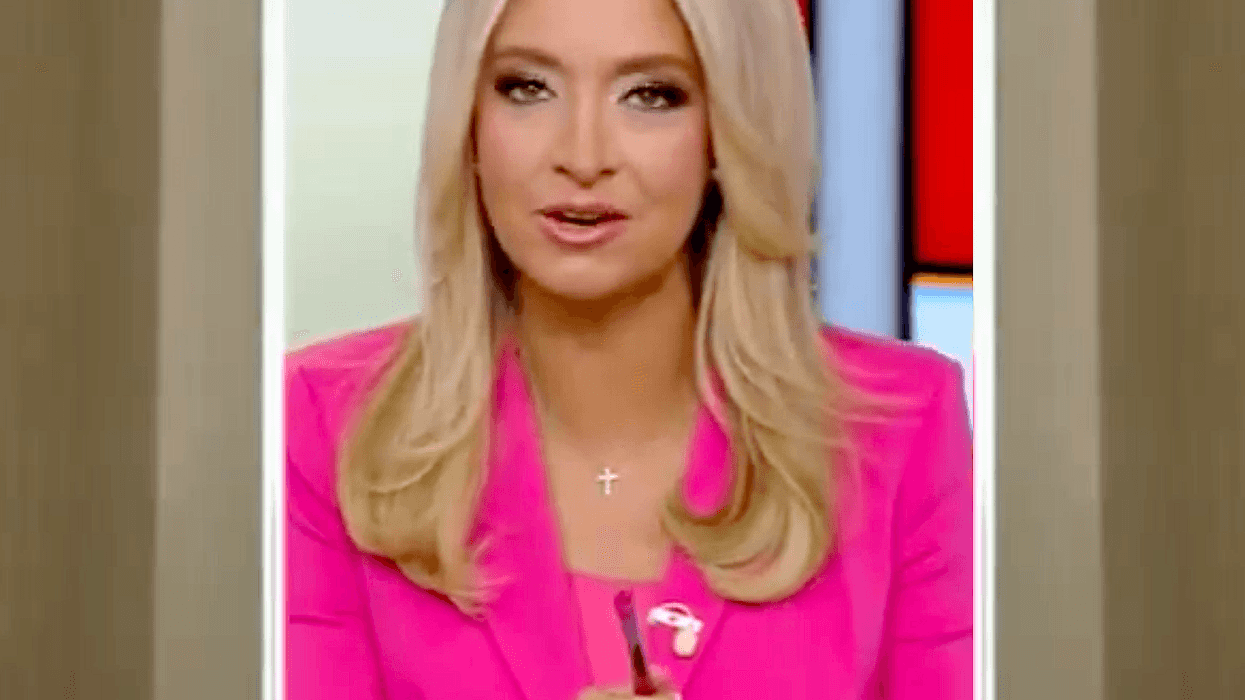 Trump defender’s 'standing room only' claim about Melania doc puzzles critics