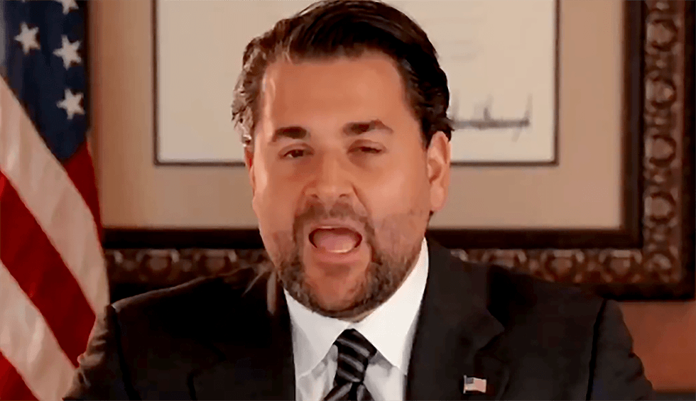 Trump taps 'alpha male' influencer as new envoy for American t​ourism and values