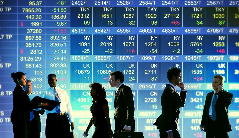 Financial analyst slams Trump economy ahead of jobs report