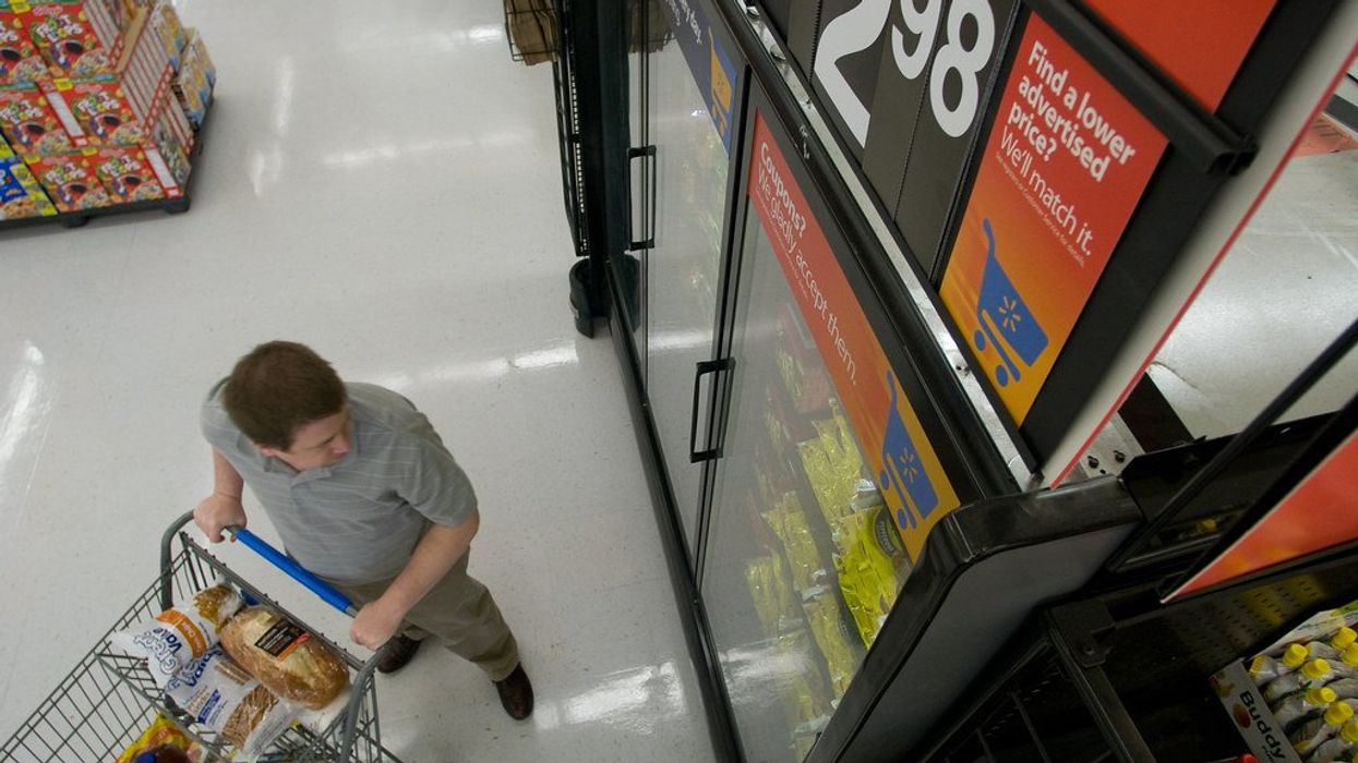 Trump voter struggling with high cost of living 'skeptical' he'll bring prices down: WSJ