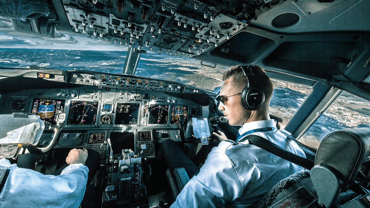 'Aviation quagmire': Trump threatens $11.7 trillion travel industry