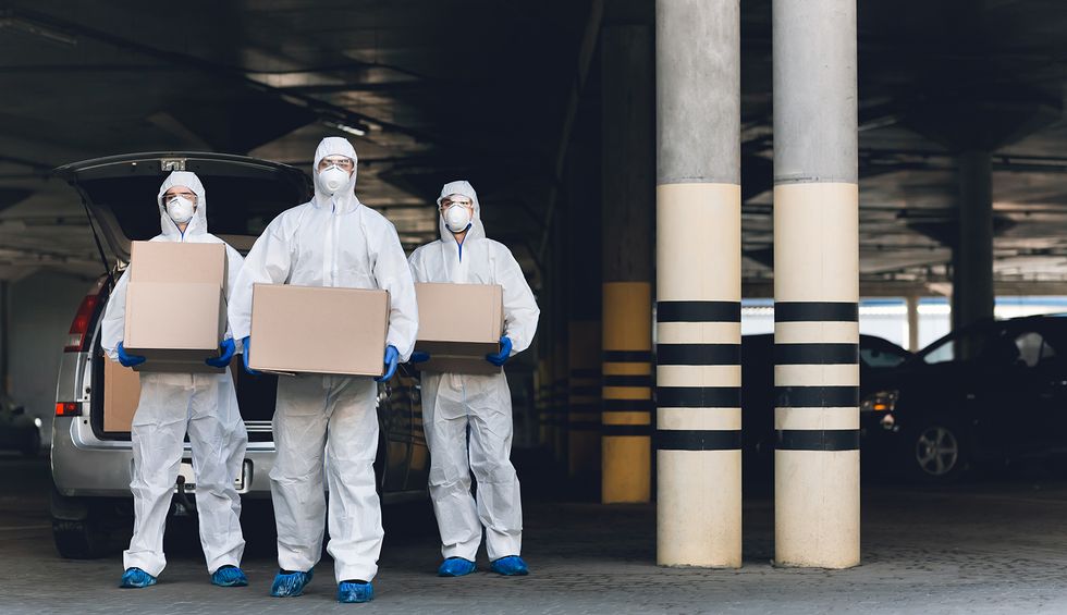 Food relief program championed by Trump is paying $100,000,000-plus to unlicensed dealers that lack food distribution experience