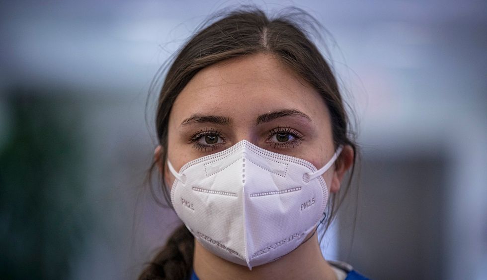 Pandemic ethics: Should I visit my mother?