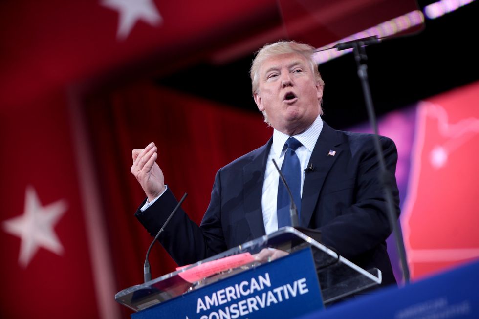 Historian Says Trump's Attack on the Truth Is a Clear Sign He Is an 'Authoritarian in the Making'