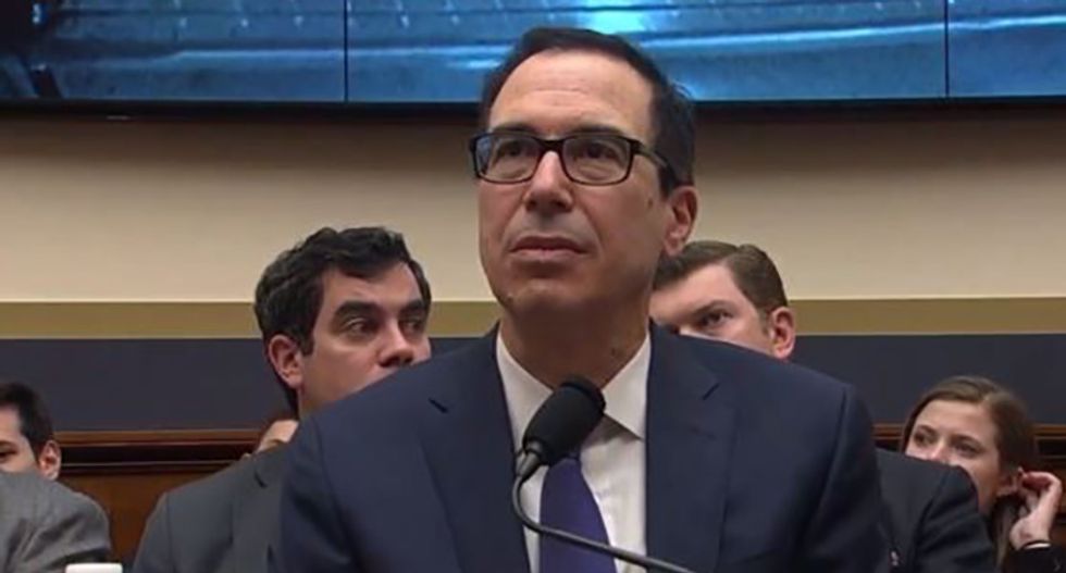 'Eye-popping' analysis shows top one percent gained $21 trillion in wealth since 1989 while bottom half lost $900 billion