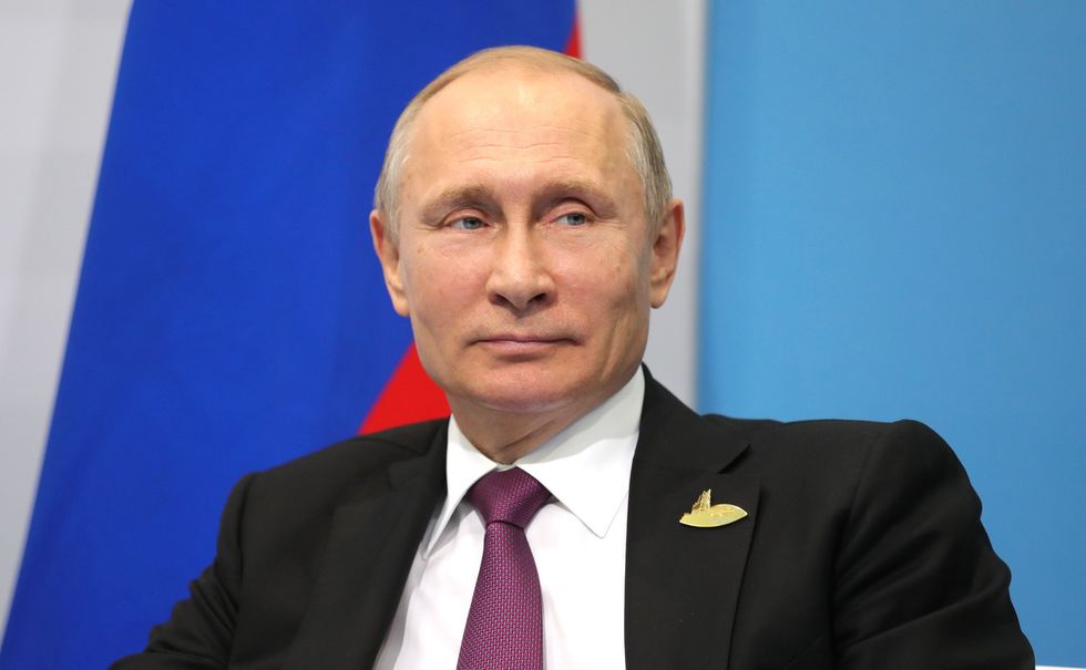 Technology company bidding for Pentagon contract to store sensitive US data has links to sanctioned Russian oligarch