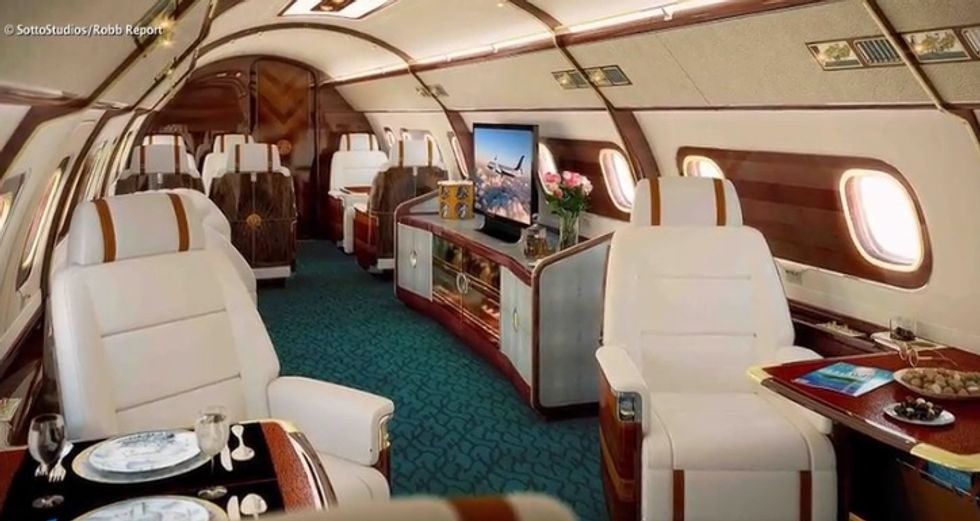 'While the Rest of the World Burned,' Billionaires Made More Money in 2017 Than Any Other Year in History