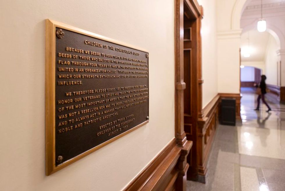 This confederate plaque can be debunked in minutes. So what’s taking Texas so long to remove it?
