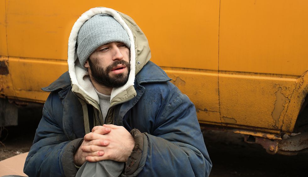 Here are 6 very important data points that show the inextricable link between coronavirus and poverty in the US
